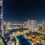 Burj Khalifa Views 4Br Luxe Stay With Stunning Fountain Show