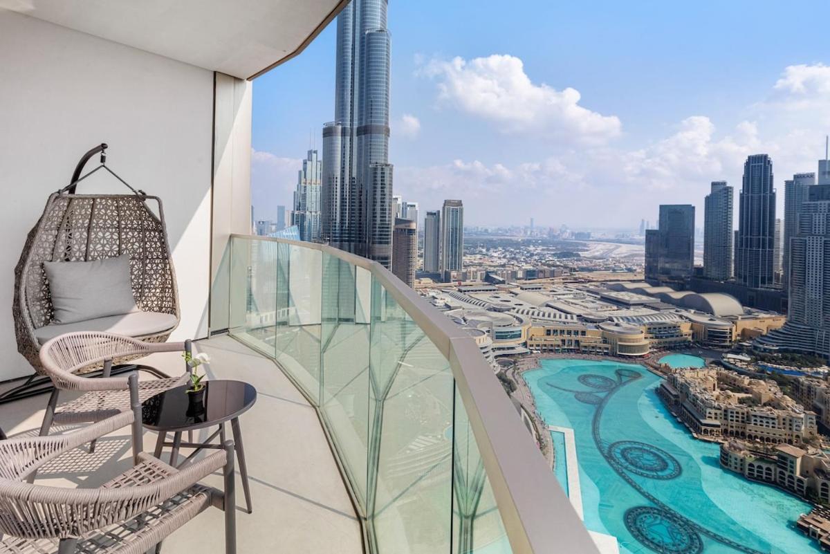 Burj Khalifa Views 4br Luxe With Stunning Fountain Show Dubai