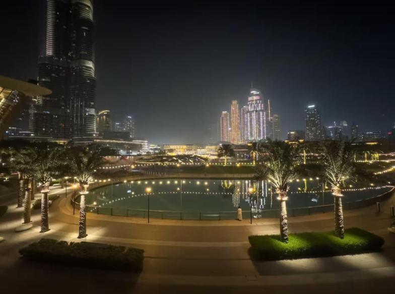 Burj Khalifa Views 4br Luxe With Stunning Fountain Show Apartment