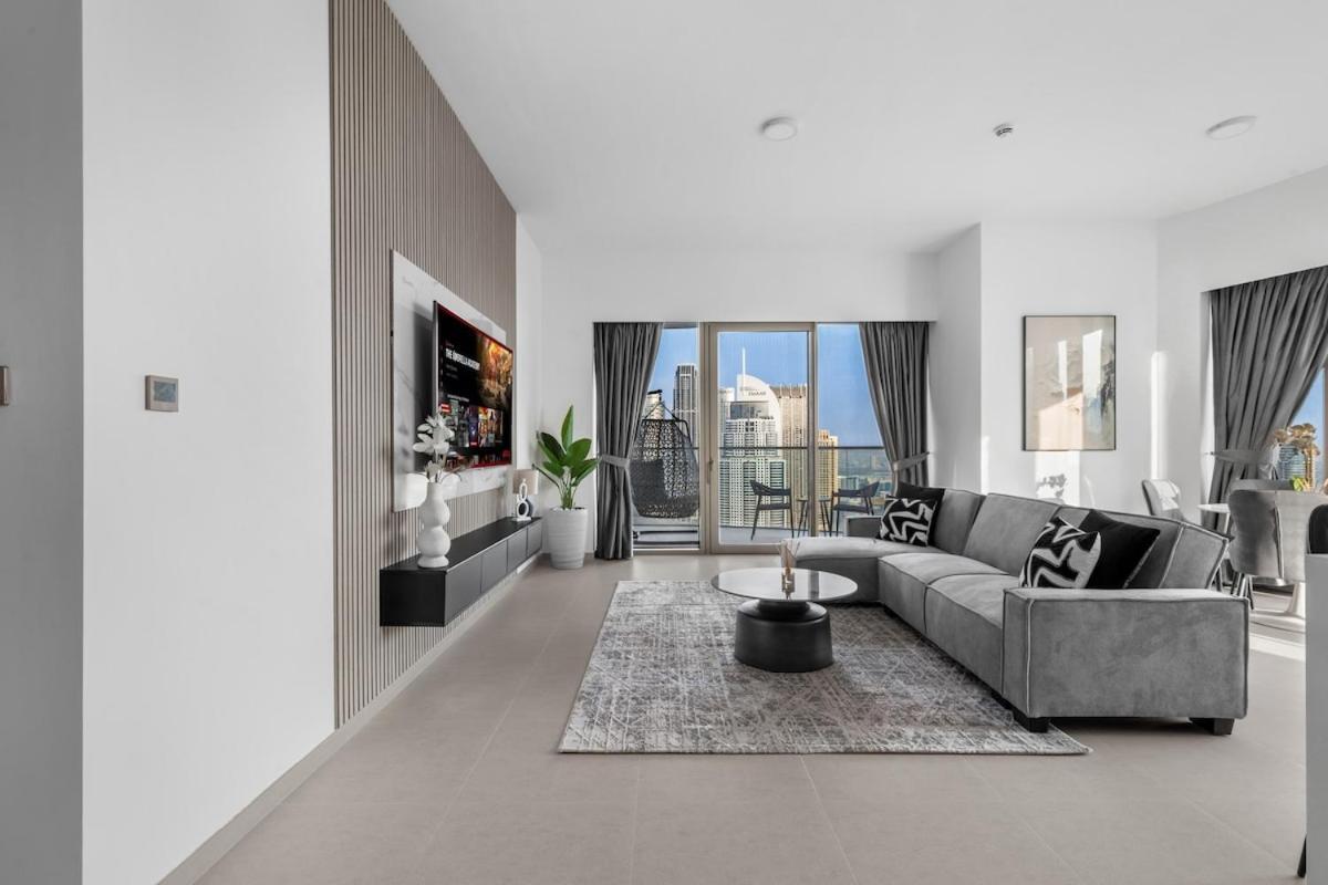 Burj Khalifa Views 4br Luxe With Stunning Fountain Show Apartment *