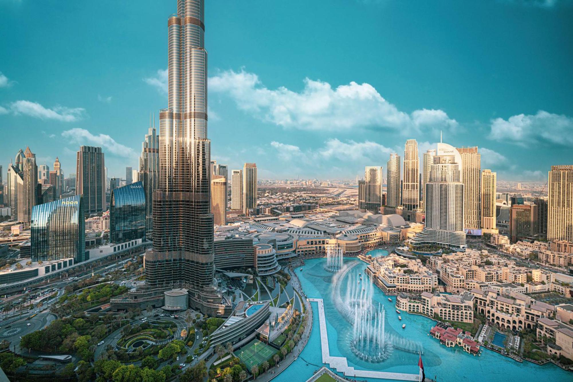 Burj Khalifa Views 4br Luxe With Stunning Fountain Show Apartment Dubai