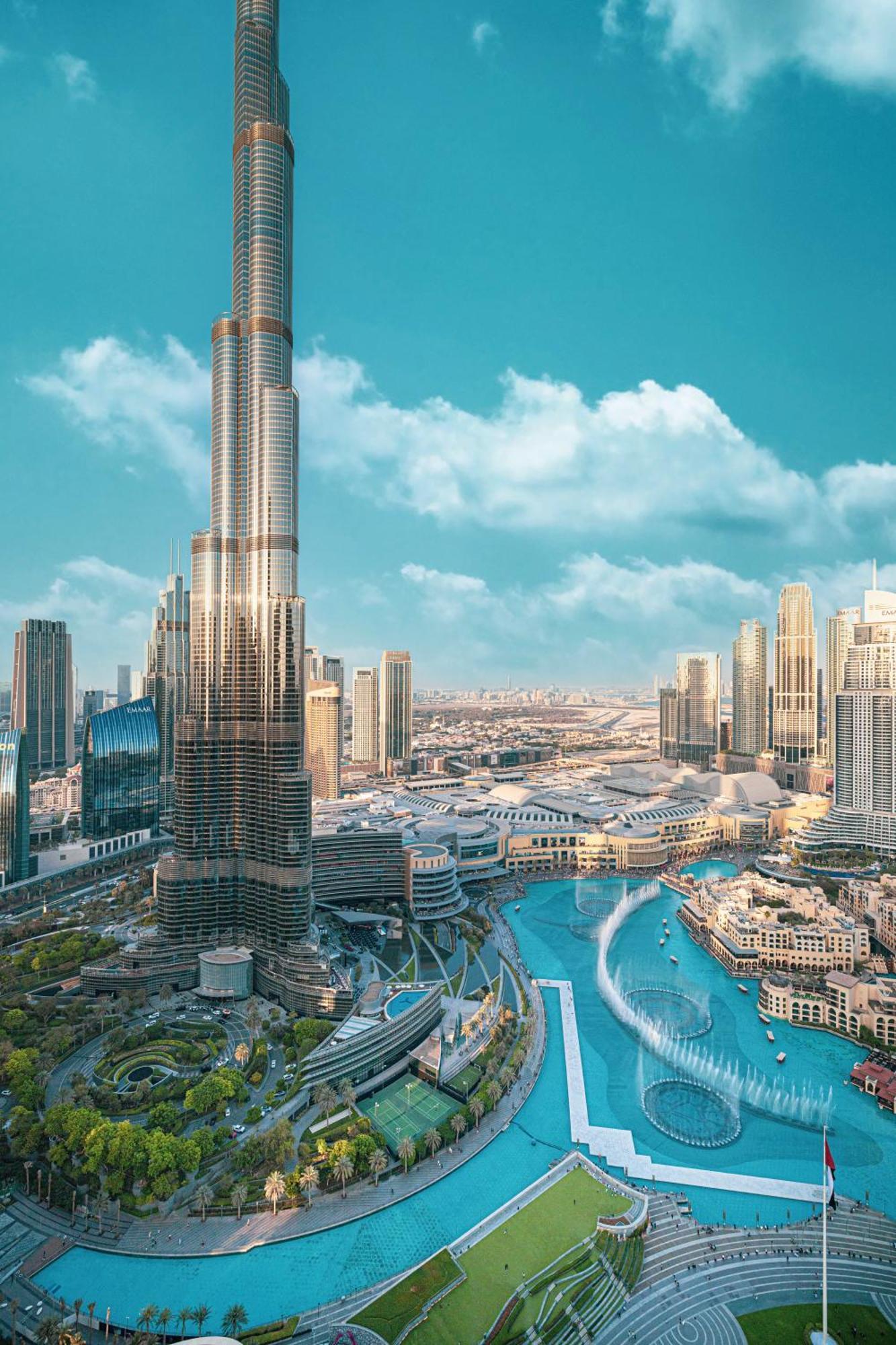 Apartment Burj Khalifa Views 4br Luxe With Stunning Fountain Show Dubai