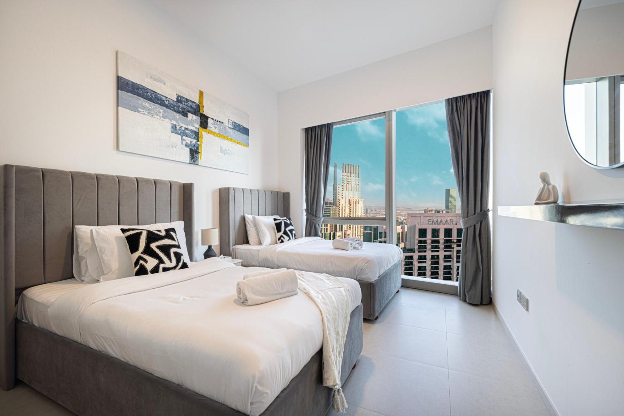 Burj Khalifa Views 4br Luxe With Stunning Fountain Show * Dubai