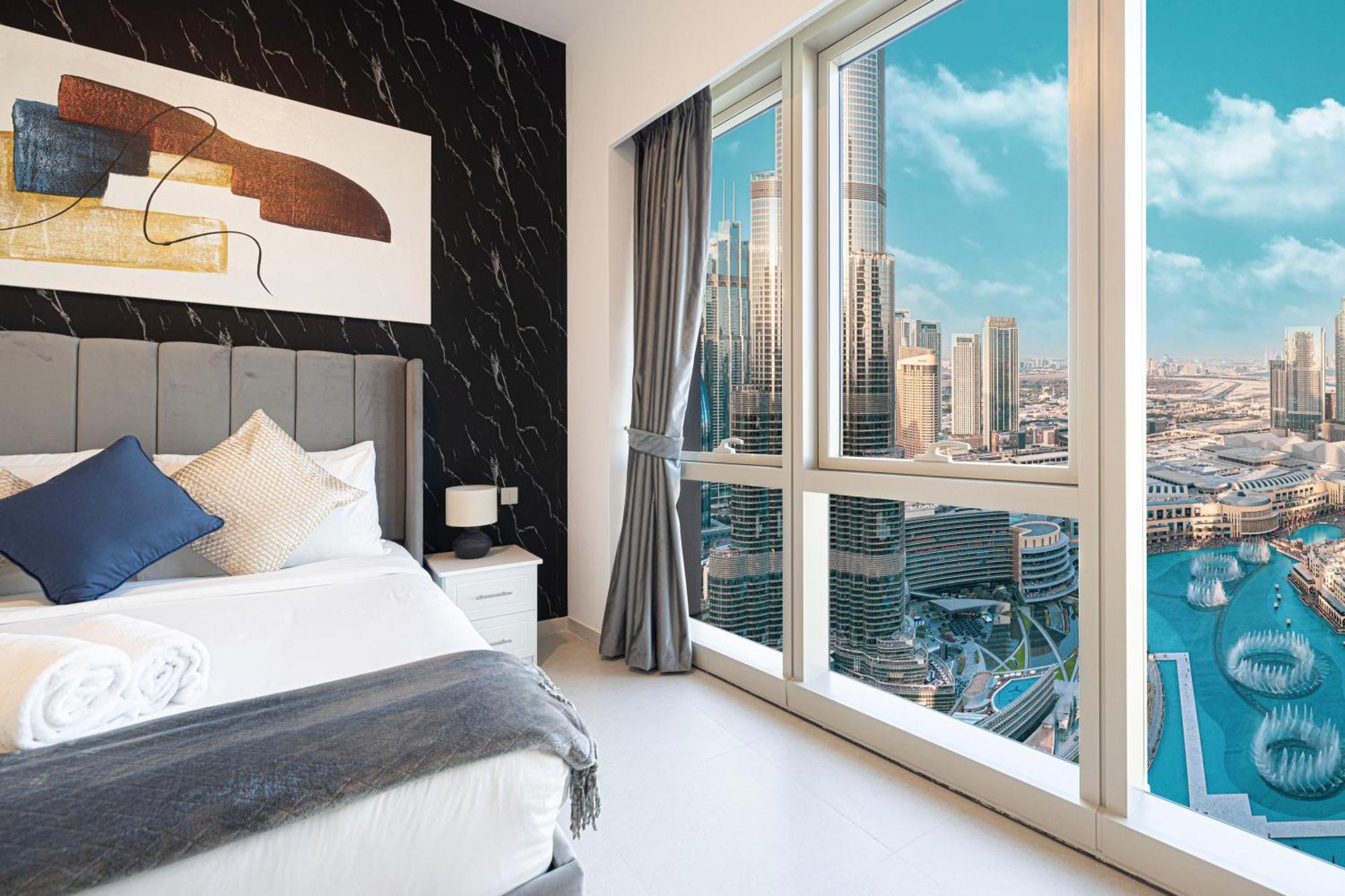 Burj Khalifa Views 4br Luxe With Stunning Fountain Show Apartment